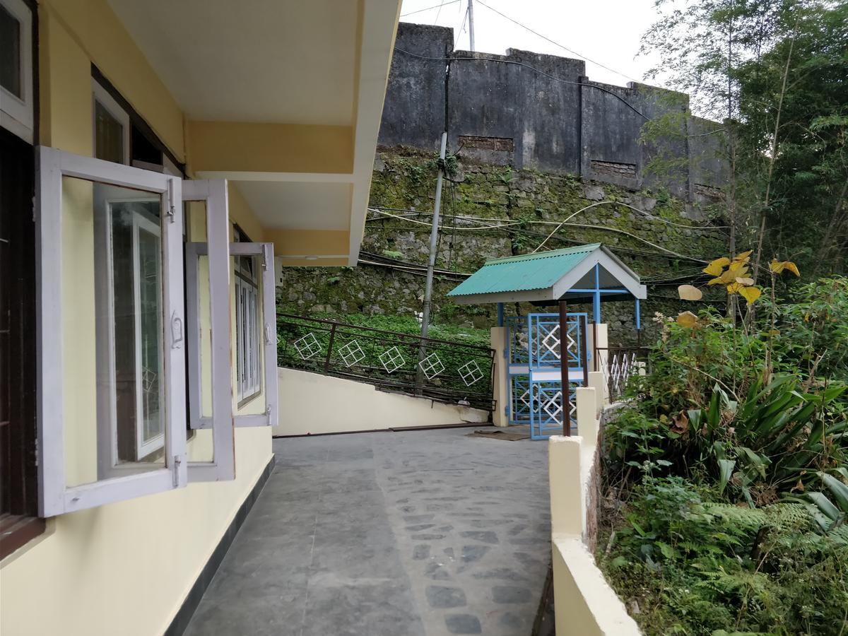 Hotel Pine Leaf Gangtok Exterior photo