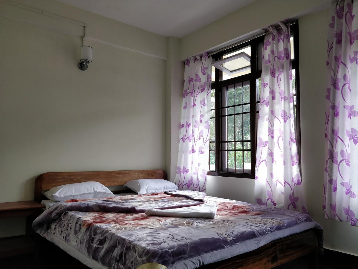 Hotel Pine Leaf Gangtok Exterior photo