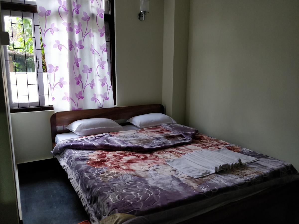 Hotel Pine Leaf Gangtok Exterior photo